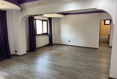 Apartament 3 camere S = 83mp, zona Progresu, Renovat in Totalitate - 2