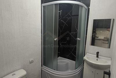 Garsonieră în Baza 3 - 5