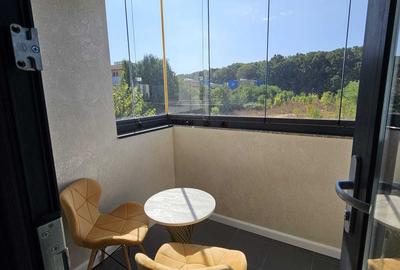 Apartament cu 3 camere semidecomandat în Băneasa - 2
