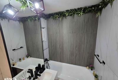 Apartament cu 3 camere decomandat în Giurgiului - 2