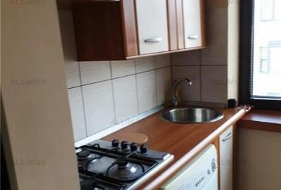 Garsoniera in Ploiesti, zona ultracentrala - 9