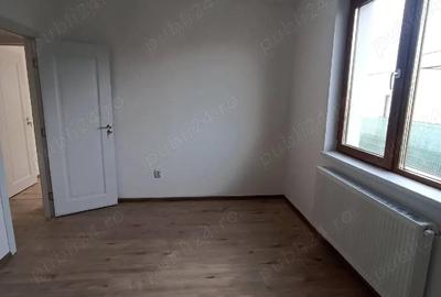 Casă cu Teren 440 Mp în Central - 4