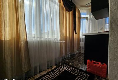 Apartament cu 3 camere decomandat în Micro 11 - 8