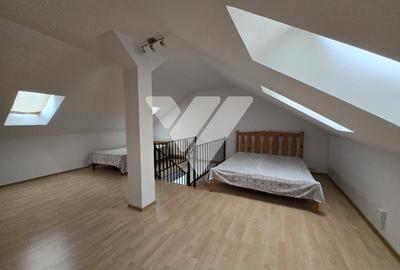 Apartament tip mansarda 3 camere de vanzare Zona Strand - 13