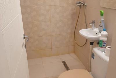 Garsonieră decomandată în Tabăra - 4