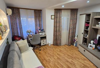 Apartament trei camere - etaj 2 - 80 mp - zona Restaurant Urban - 1