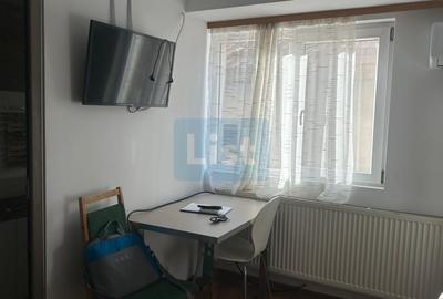 Apartament cu 2 camere decomandat în 9 Mai