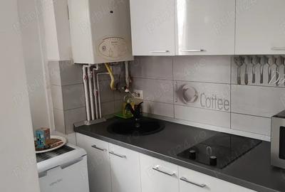 Garsonieră semidecomandată în Tractorul - 3