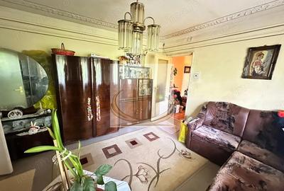 Apartament cu 3 camere decomandat în Aradului - 1