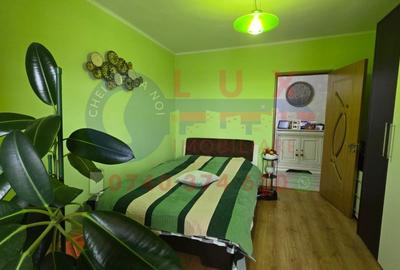 Apartament cu 4 camere decomandat în Central - 4