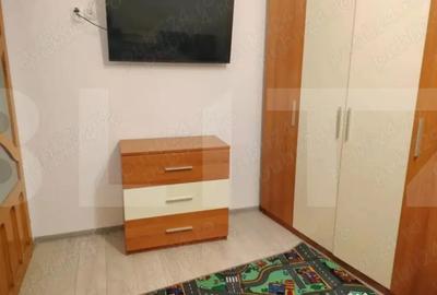 Casă cu 3 camere cu Canalizare în Central - 2