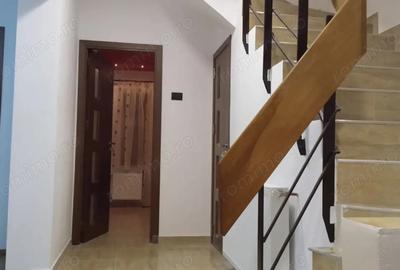 Casă cu 4 camere cu Teren 120 Mp în Central - 9