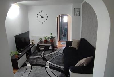 Apartament cu 3 camere decomandat în Central - 4