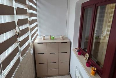 Apartament cu 4 camere decomandat în Central - 3
