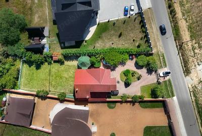 Casa de vanzare 110 mp, curte spa?ioasa ?i gradina verde - 1