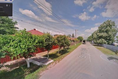 Vând casă  / curte - 3