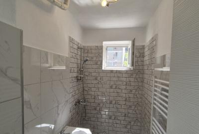 Spațiu comercial, de 36 mp, în 9 Mai - 2