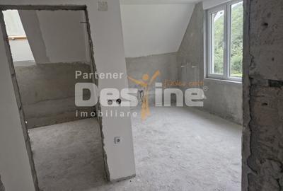 Casă individuală cu 8 camere decomandat cu Canalizare în Cugir - 9