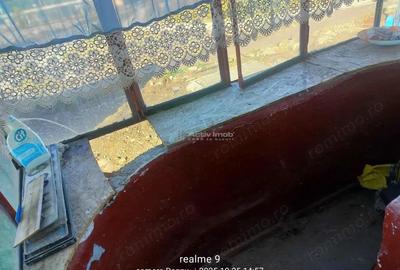 Apartament cu 2 camere semidecomandat în Mociur - 2