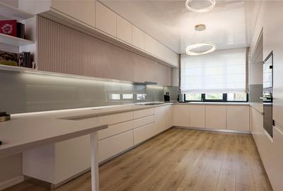 Vila P+1 cu 4 camere in Agigea - mobilata si utilata Premium - 14