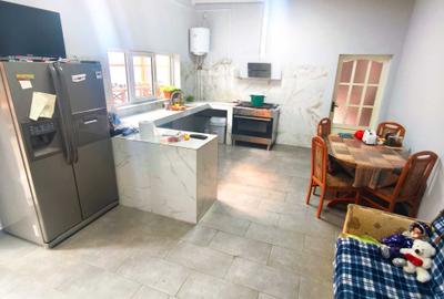Casă cu 4 camere în Lancrăm