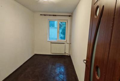 Apartament 3 camere zona Bratianu, Constanta - 1