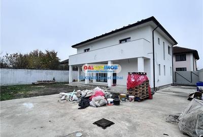 Casa 5 cam/4bai/terasa/227mp-Panouri 10kw-Pompa caldura10kwTeren 525mp - 40