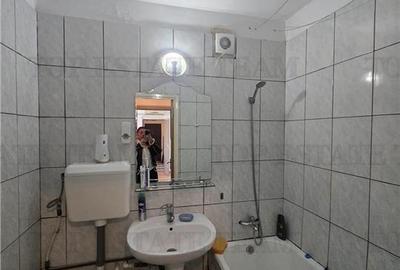 Apartament cu 3 camere semidecomandat în Drumul Taberei - 13
