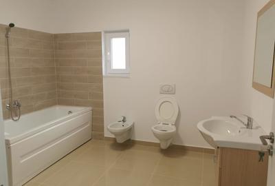 Casă cu 3 camere cu Teren 250 Mp în Exterior Vest - 6