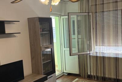 Apartament cu 2 camere decomandat în Ștefan cel Mare - 4