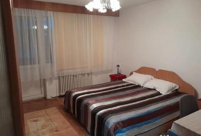 Apartament cu 3 camere decomandat în Central - 2