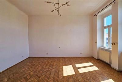 COMISION 0%Apartament spatios 2 camere caldire istorica M.Kogalnicenu - 13