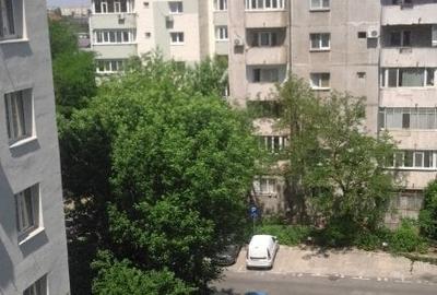 Apartament cu 2 camere decomandat în Pantelimon