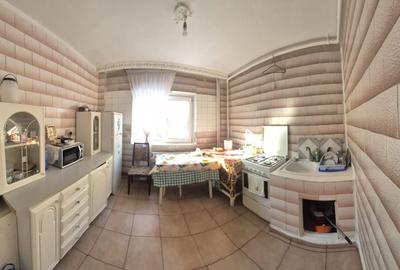 Apartament cu 2 camere semidecomandat în Mărgeanului