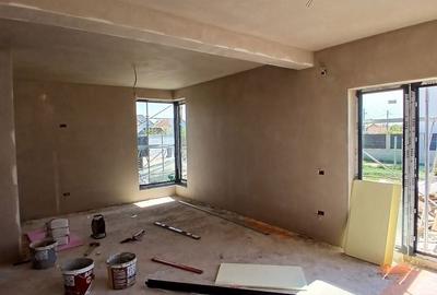 Casă cu 4 camere în Prundu - 2