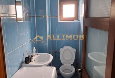 Apartament cu 3 camere, mobilat în 9 Mai - 10