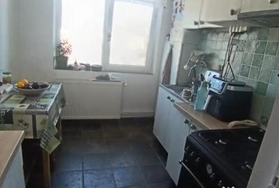 Apartament cu 2 camere semidecomandat în Central - 2