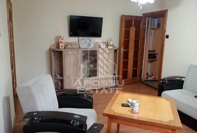 Apartament 3 camere,etaj 3, centrala proprie,zona Dacia - 2