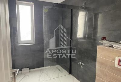 Casă cu 5 camere cu Teren 305 Mp în Chișoda