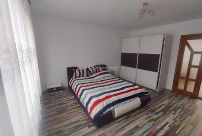 Casă cu Teren 1200 Mp în Constantin Daicoviciu