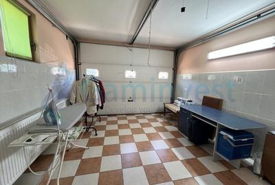 Casă individuală cu 8 camere cu Canalizare în Episcopia Bihorului - 36