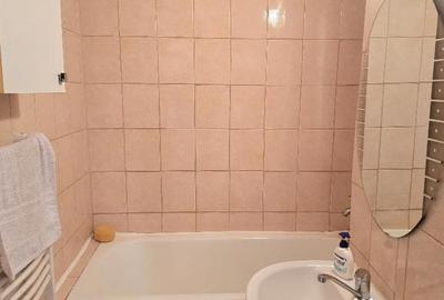 Apartament cu 2 camere decomandat în Micro 15 - 12