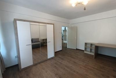 Garsonieră decomandată, mobilată în Central - 2