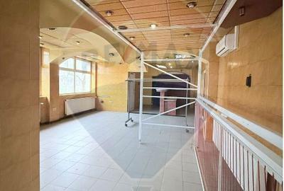 Spațiu comercial, de 78 mp, în Orașul de Jos - 4