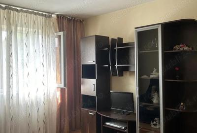 Apartament cu 2 camere semidecomandat în Trivale - 3