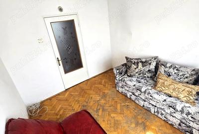 Apartament cu 3 camere decomandat în Micro 16 - 4