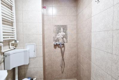 	1 camera Tiglina 1 mobilata utilata CT Ac- gata de locuit sau inchiriat ! - 9