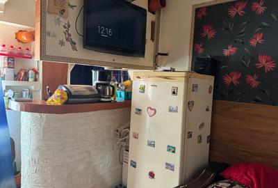 Vând garsonieră Navodari preț 19mii euro - 6