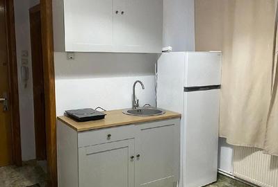 Garsonieră semidecomandată în Universitate - 4