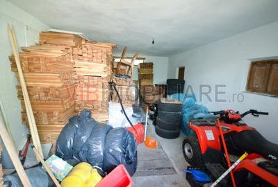 Urlati - Str Eternitatii - Vila 12 camere - teren 1081mp - 2 garaje - 15